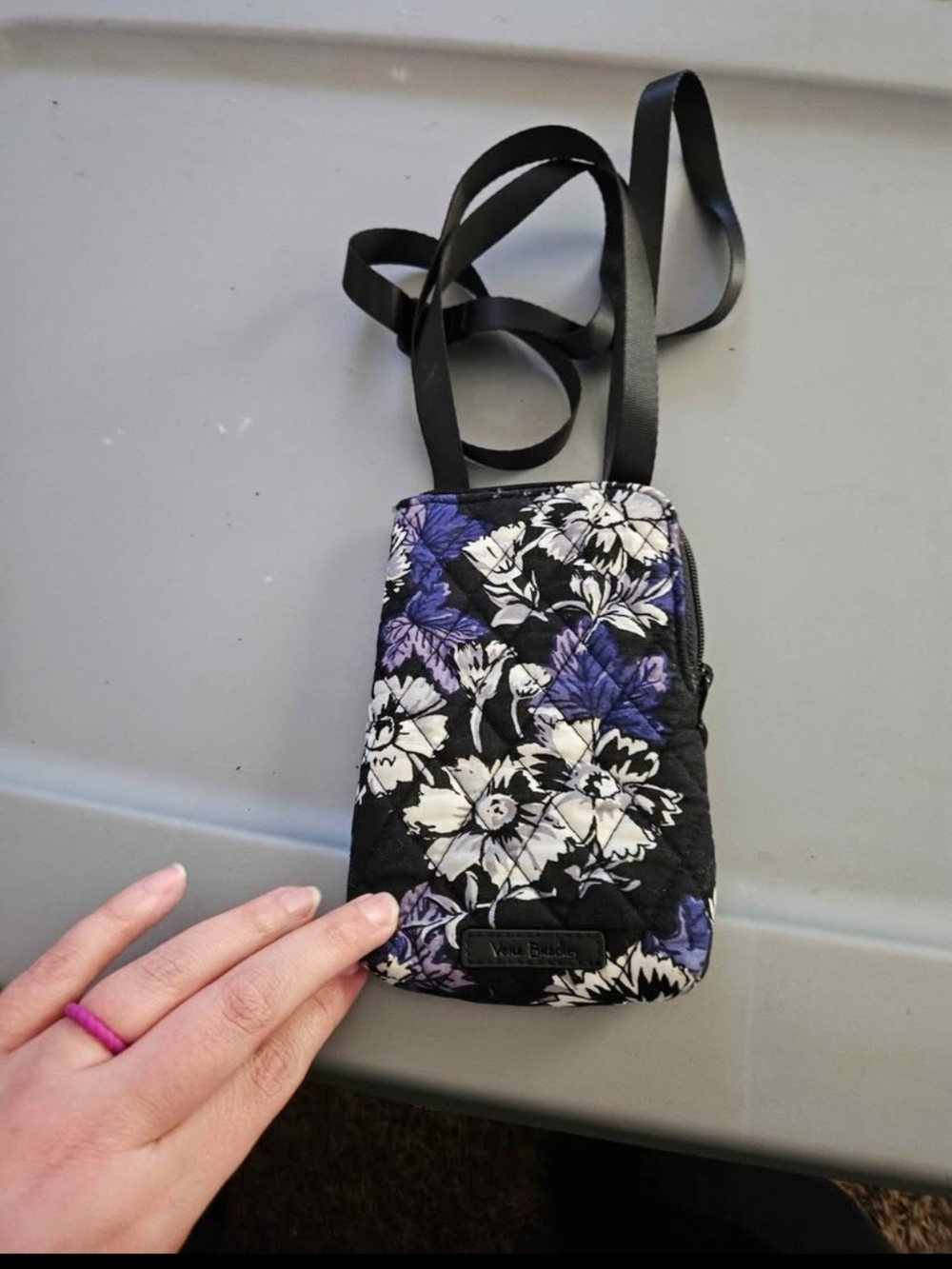 Vera Bradley RFID mini cellphone crossbody bag
